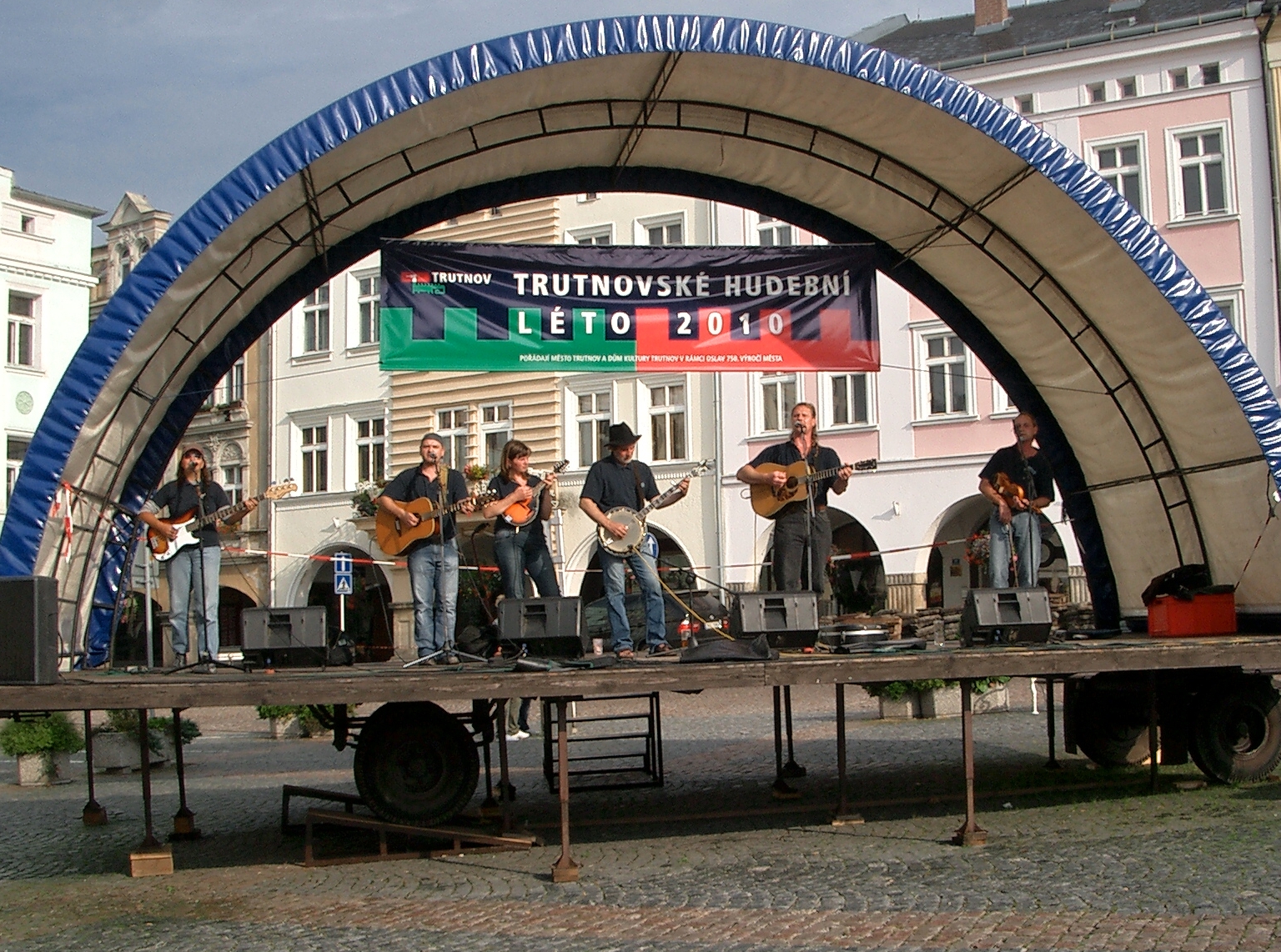 Trutnov_vystoupeni_1.jpg